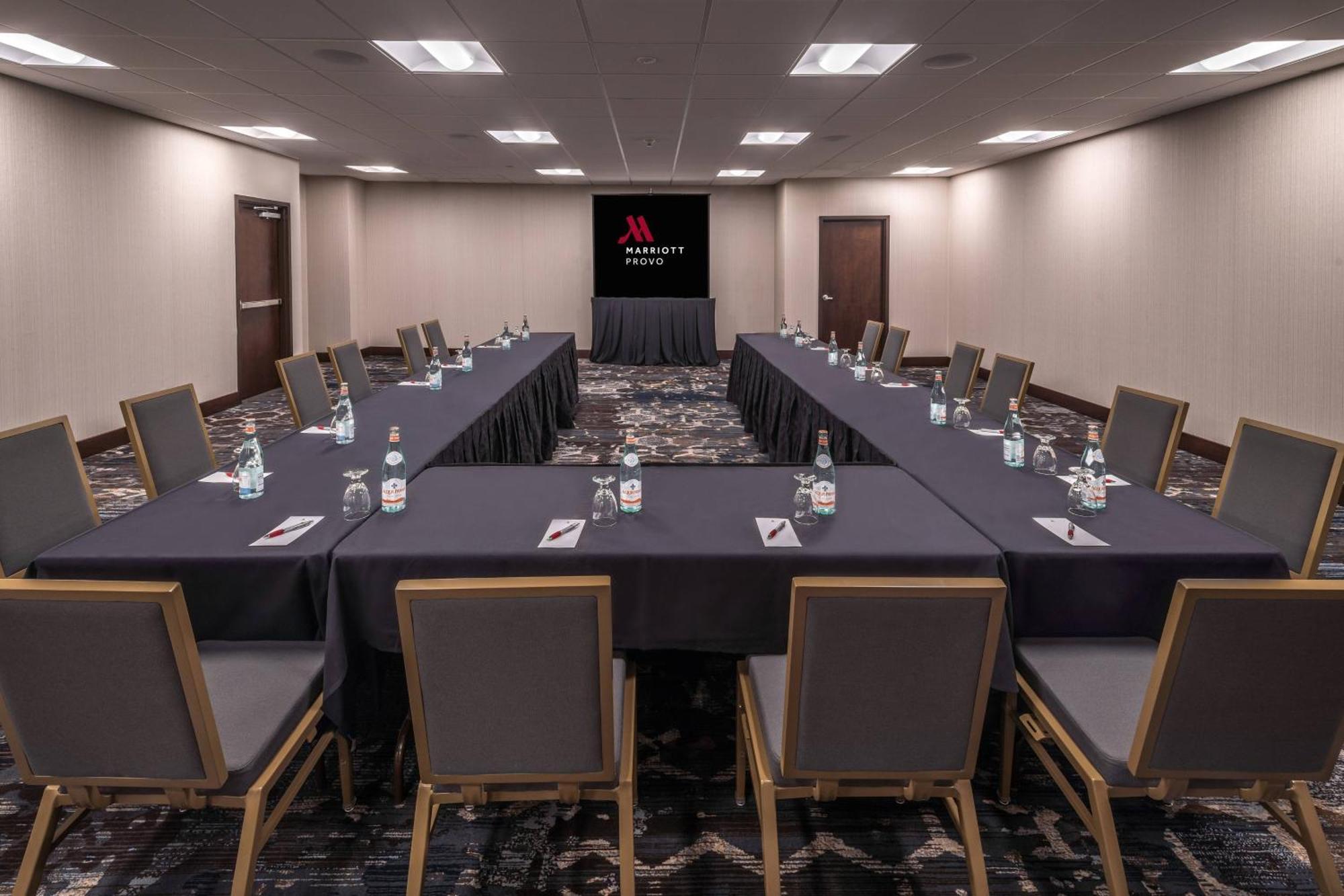 Provo Marriott Hotel & Conference Center Экстерьер фото