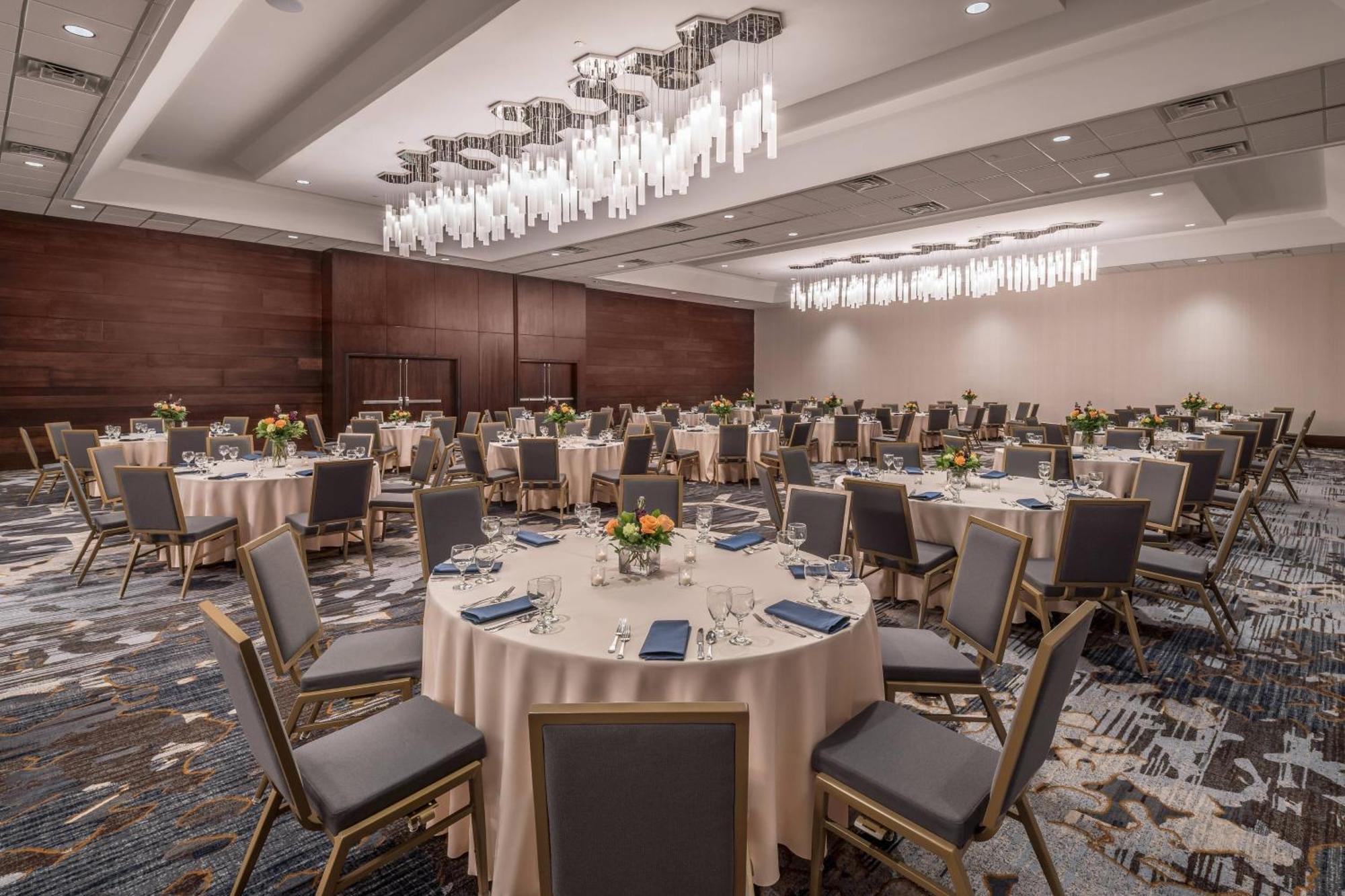 Provo Marriott Hotel & Conference Center Экстерьер фото